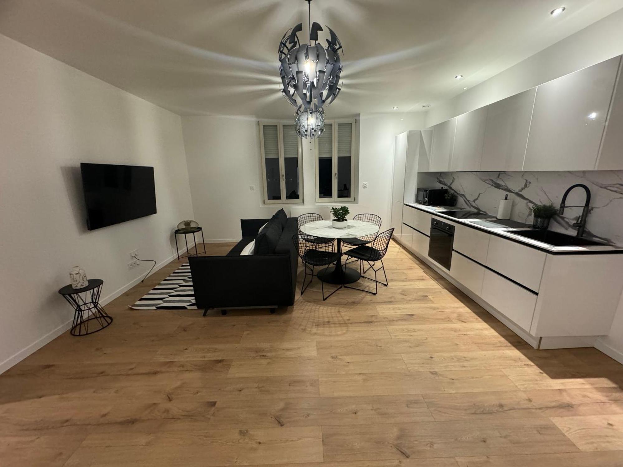 Appartement VIII - Haut Standing Proche Luxembourg Et Cattenom Nilvange Exteriör bild